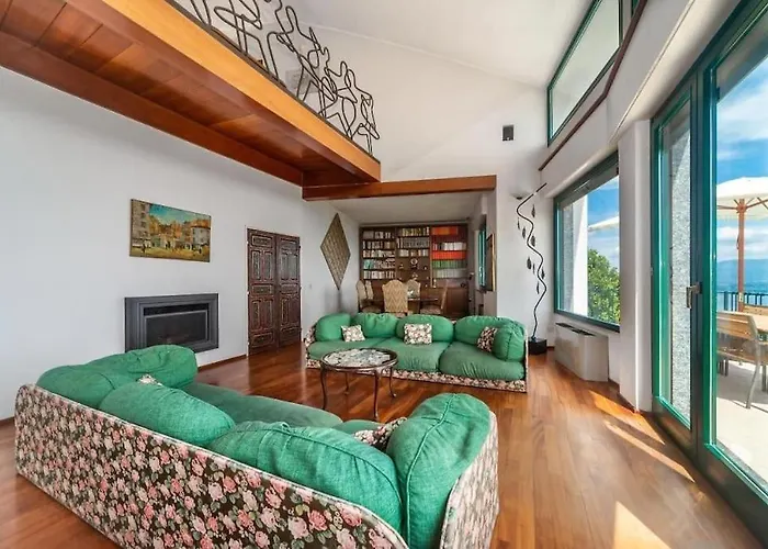 Contessa - Panoramic * Massino Visconti